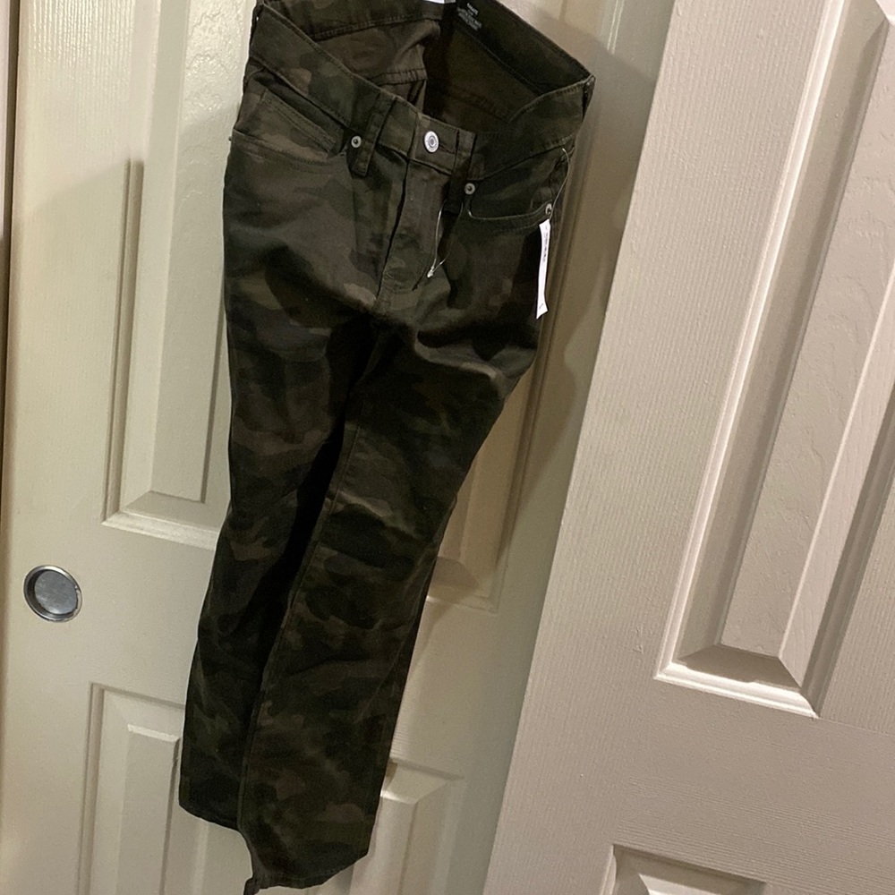 Brand New Old Navy Camo Pants